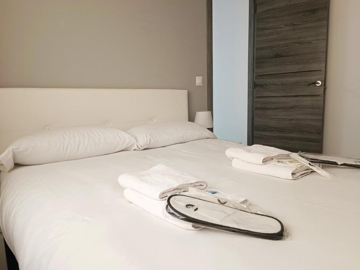 Baj - Apartamentos En Playa Bajondillo, Torremolinos Bagian luar foto
