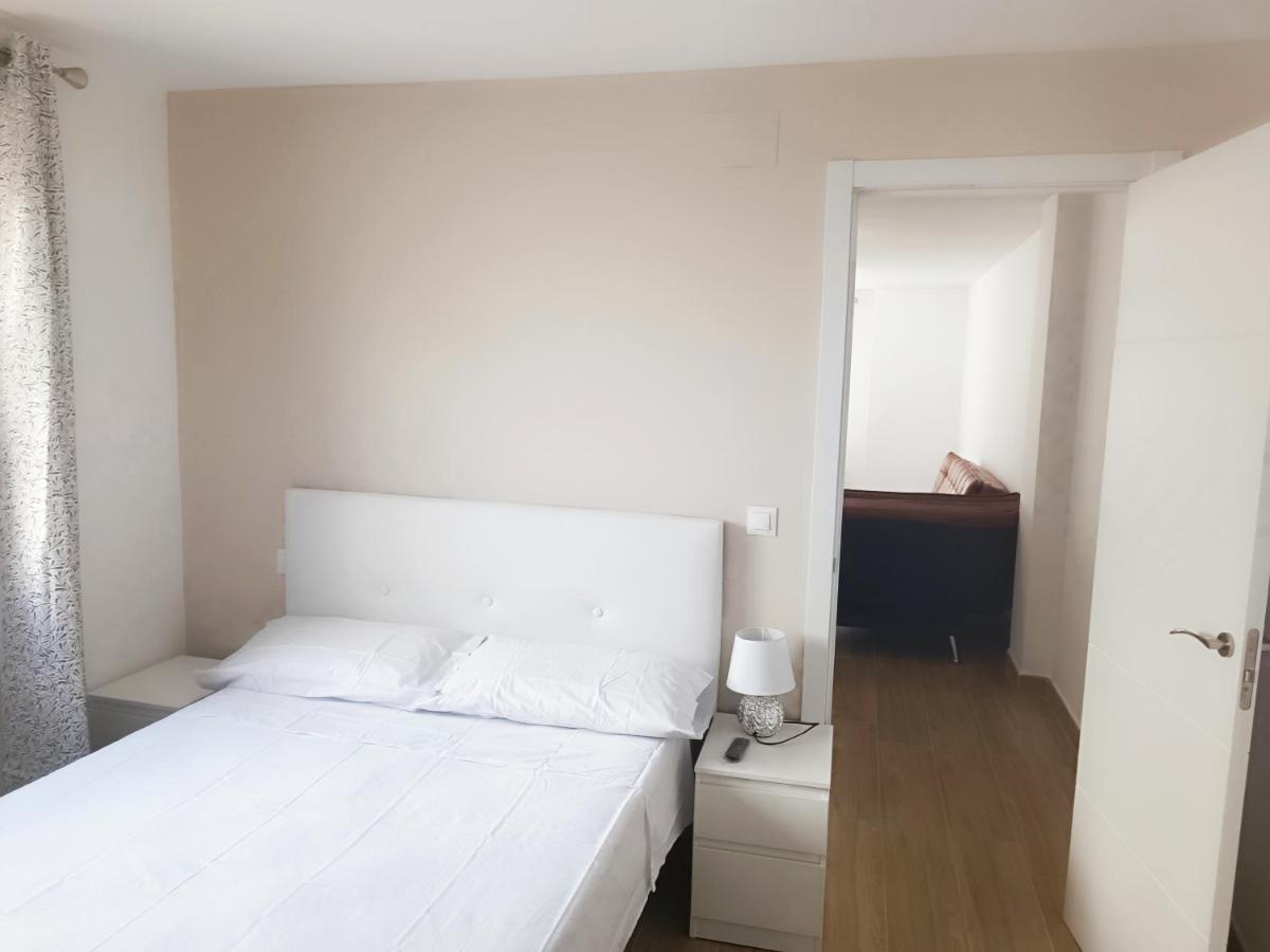 Baj - Apartamentos En Playa Bajondillo, Torremolinos Bagian luar foto