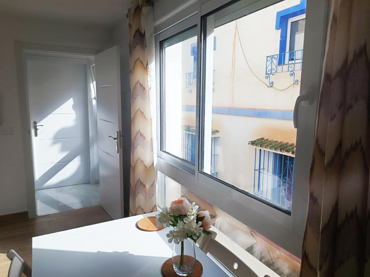 Baj - Apartamentos En Playa Bajondillo, Torremolinos Bagian luar foto